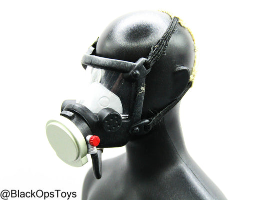 Black Gas Mask