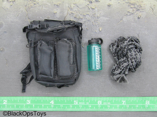 GI JOE - Cobra Viper - Black Backpack w/Bottle & Climbing Rope