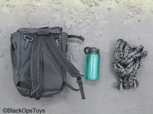 GI JOE - Cobra Viper - Black Backpack w/Bottle & Climbing Rope