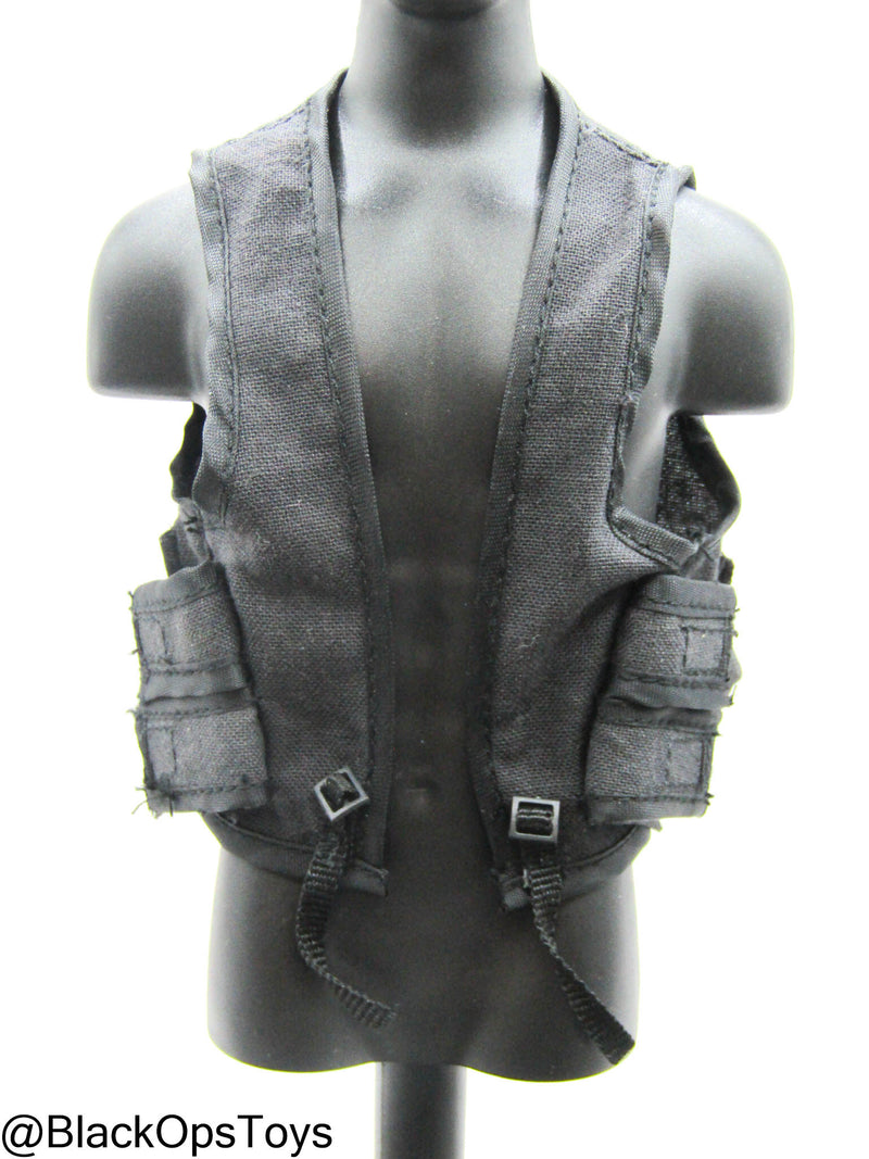 Load image into Gallery viewer, US Army Joe Brennan - Black Concealment Vest
