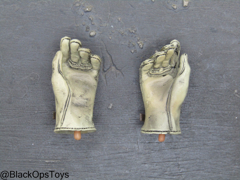 Load image into Gallery viewer, US Army Joe Brennan - Fast Rope Gloved Hand Set (x2)
