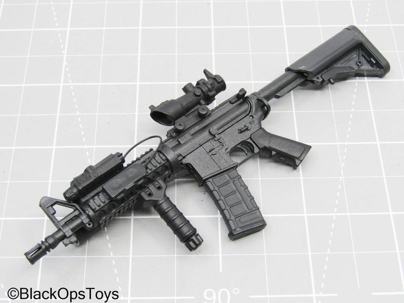 Load image into Gallery viewer, Black M4 Carbine Assault Rifle w/Weapon Attachments
