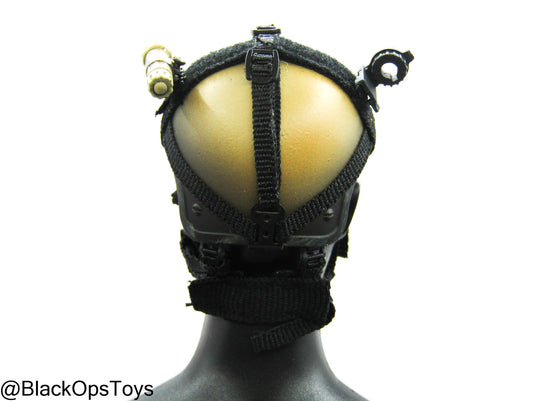 US Army Joe Brennan - Tan Helmet w/NVG Set & Glasses