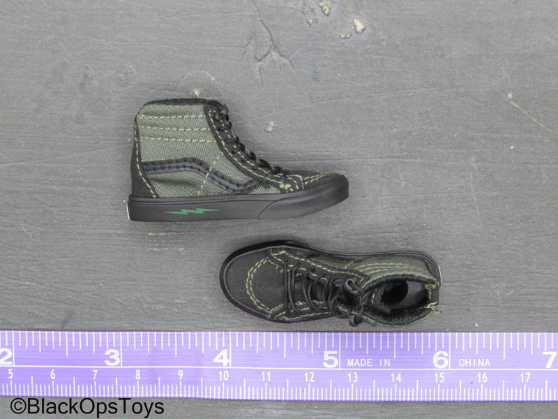 Load image into Gallery viewer, Veteran Tactical Instructor Z - Defcon Sk8 Shoes (Peg Type)

