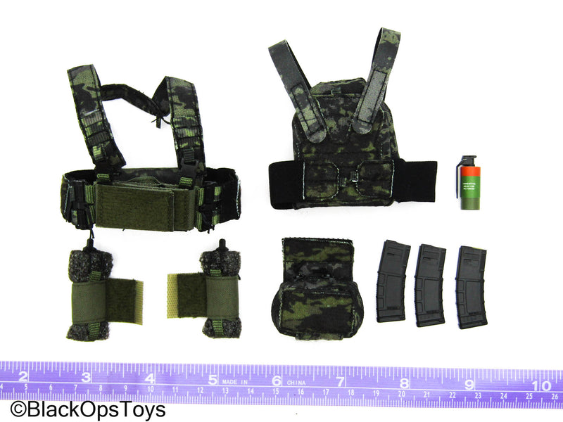 Load image into Gallery viewer, Veteran Tactical Instructor Z - Black Multicam Body Armor w/Chest Rig
