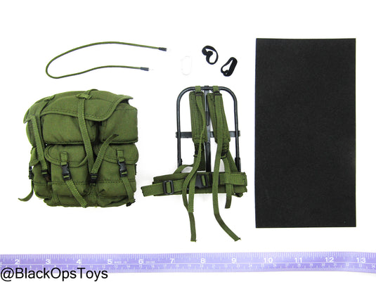 The Hunt For UBL - OD Green Alice Pack w/Metal Frame & Bedroll