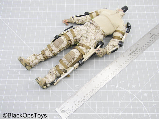 Desert Camo Mech Suit - Male Full Dressed Body
