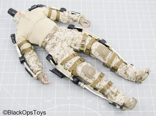 Desert Camo Mech Suit - Male Full Dressed Body
