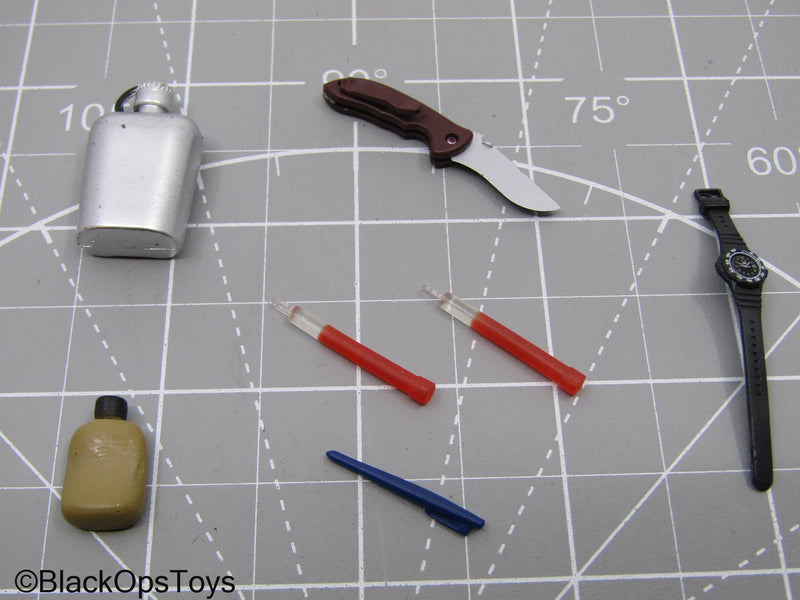 Load image into Gallery viewer, Misc Gear Set w/Watch Canteen &amp; Pocket Knife

