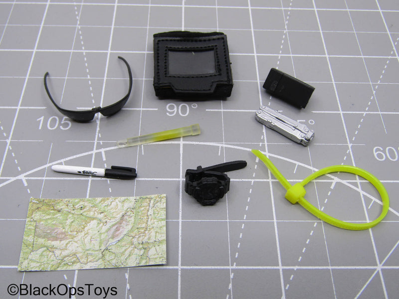 Load image into Gallery viewer, Gear Set w/Admin Pouch Sunglasses Multitool &amp; Sharpie

