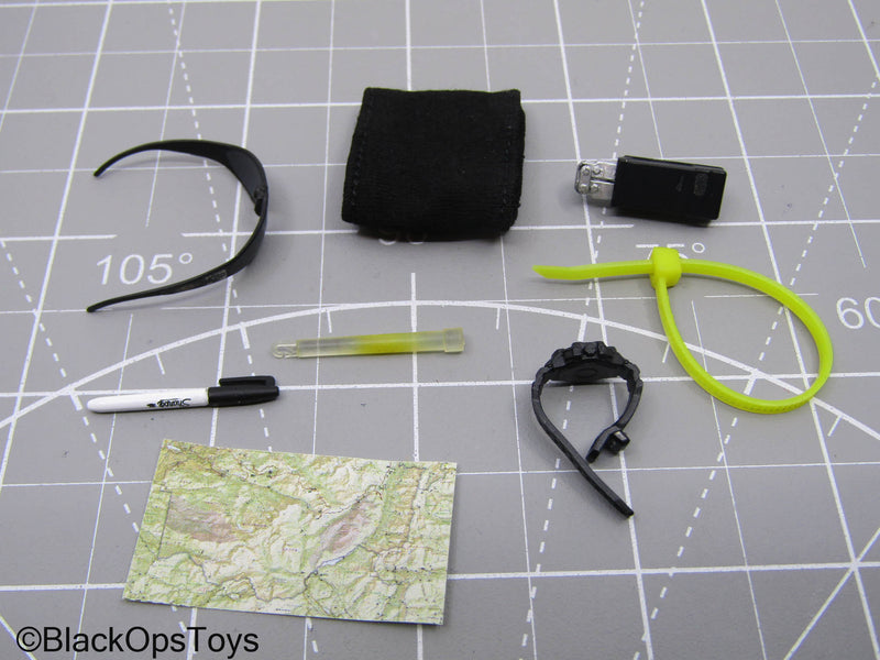 Load image into Gallery viewer, Gear Set w/Admin Pouch Sunglasses Multitool &amp; Sharpie
