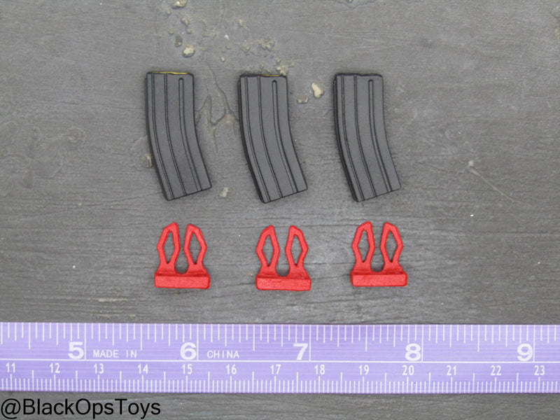 Load image into Gallery viewer, Zombie Hunter - Magazine Set w/Magpul (x3)
