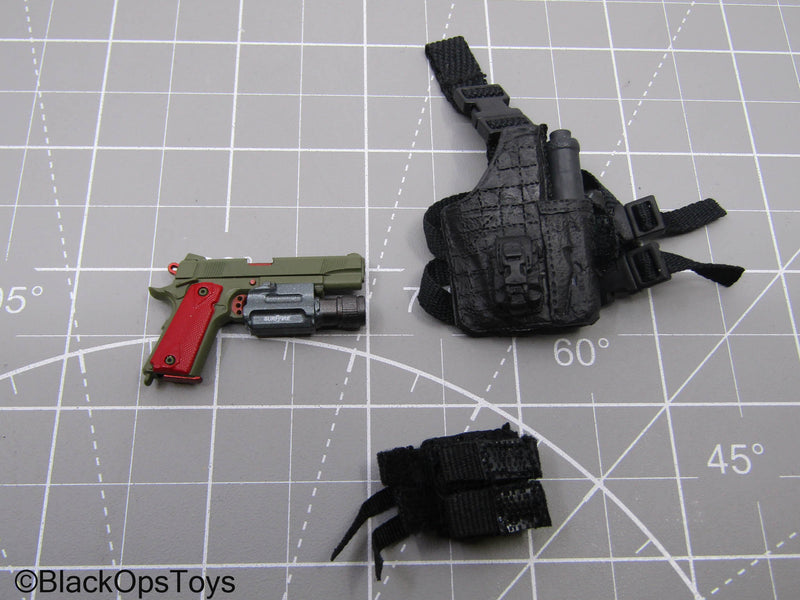 Load image into Gallery viewer, 1911 Pistol w/Holster &amp; Accessories
