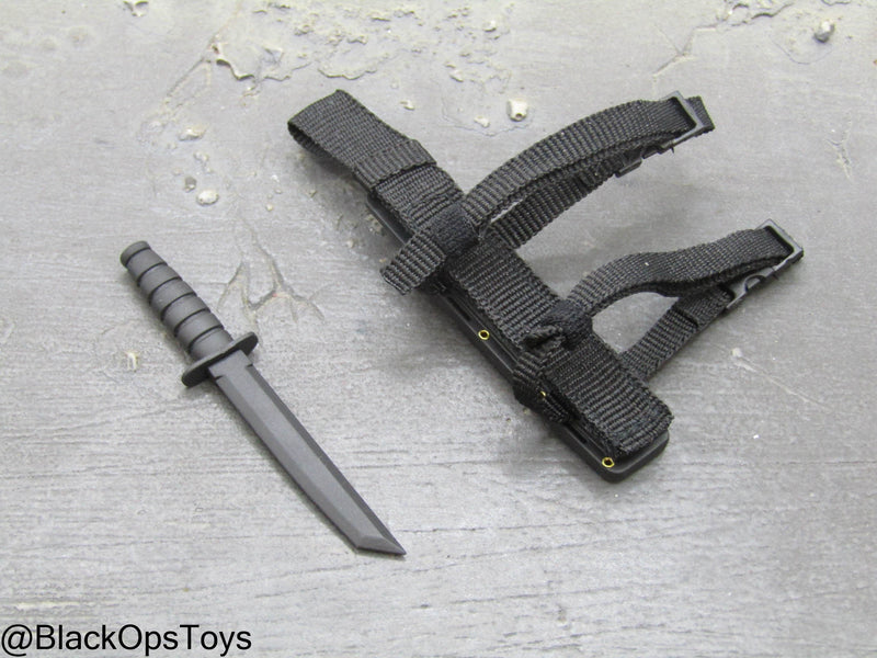 Load image into Gallery viewer, Zombie Hunter - Knife w/Drop Leg Sheath
