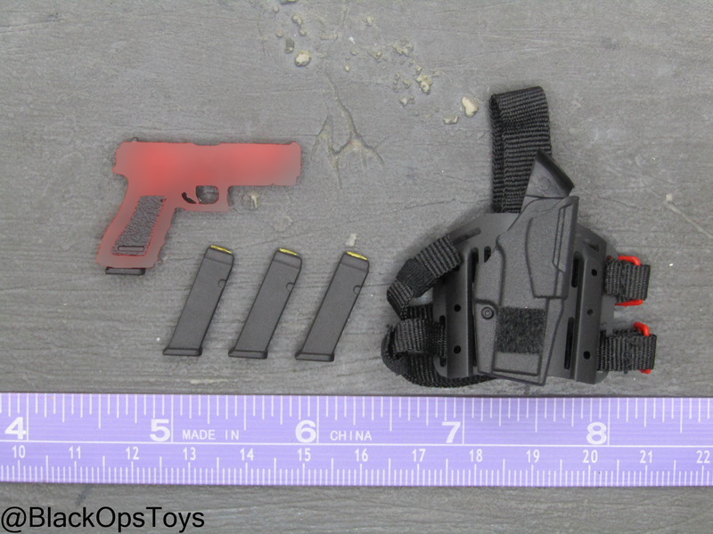 Load image into Gallery viewer, Zombie Hunter - Pistol w/Drop Leg Holster
