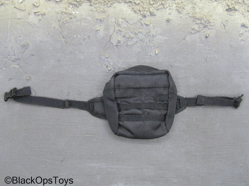 Load image into Gallery viewer, Black Waist Pack
