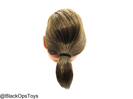 The Division 2 - Heather Ward - Female Body w/Headsculpt & Stand