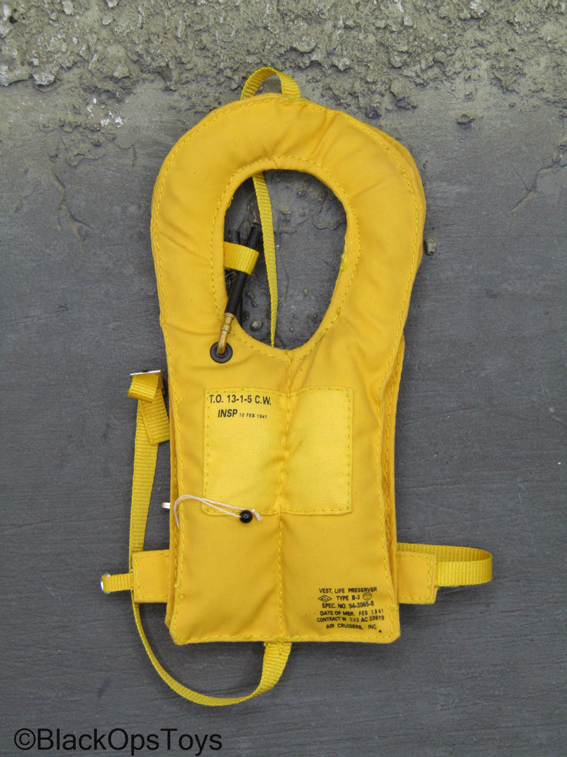 Load image into Gallery viewer, WWII Yellow Life Preserver Vest
