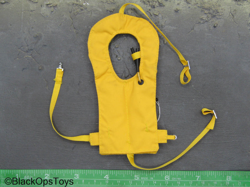 Load image into Gallery viewer, WWII Yellow Life Preserver Vest
