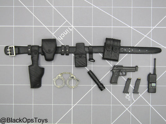 T2 Judgment Day T-1000 - Police Belt w/M9 Pistol & Gear Set