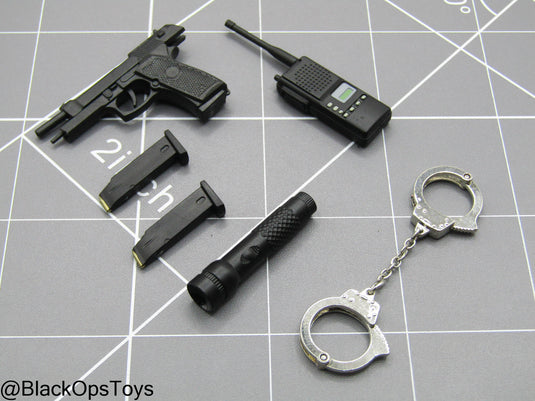 T2 Judgment Day T-1000 - Police Belt w/M9 Pistol & Gear Set