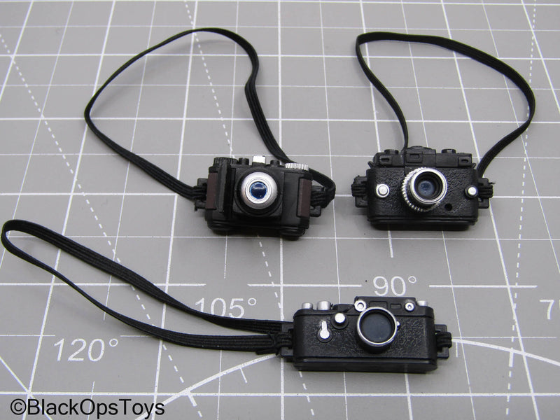 Load image into Gallery viewer, Vietnam Era War Journalist Reporter Camera Set
