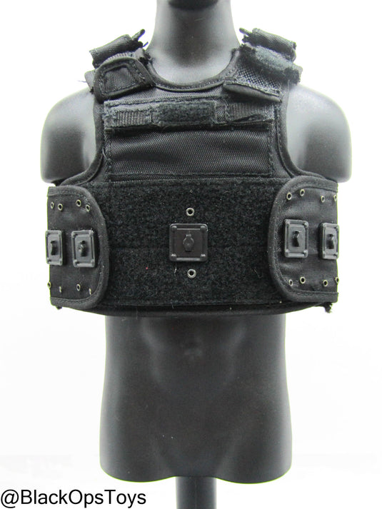 Metropolitan Police Katie - Female Plate Carrier w/Gear Set