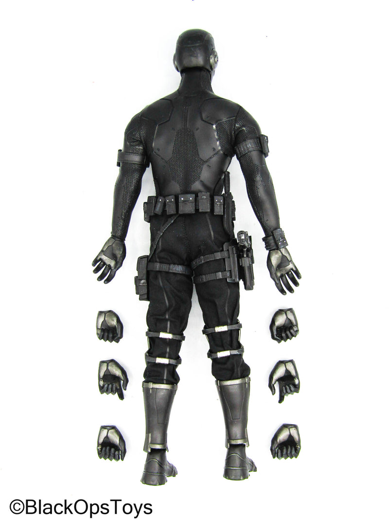 Load image into Gallery viewer, GI Joe - Snake Eyes - Complete Male Dressed Body w/Head Sculpt &amp; Belt Set
