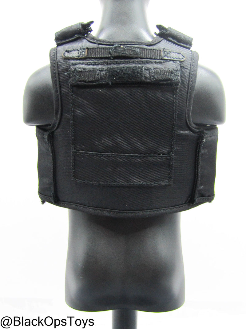 Load image into Gallery viewer, Metropolitan Police Katie - Female Plate Carrier w/Gear Set

