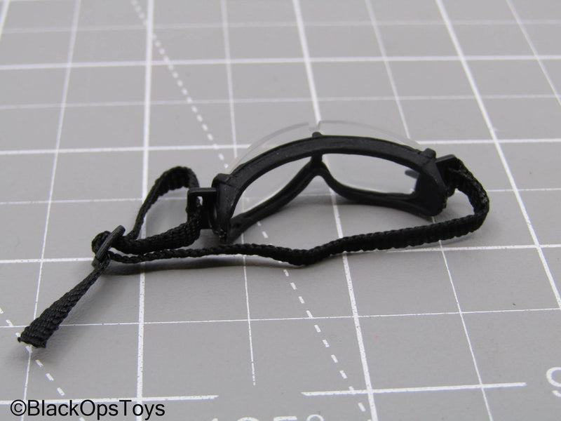 Load image into Gallery viewer, Black Goggles (BBI)

