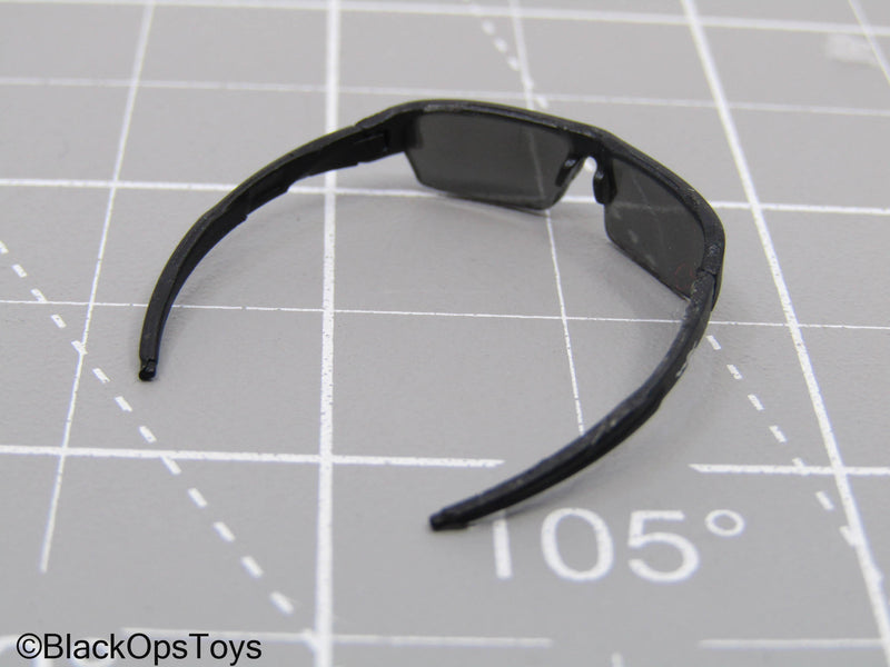 Load image into Gallery viewer, Black Sunglasses
