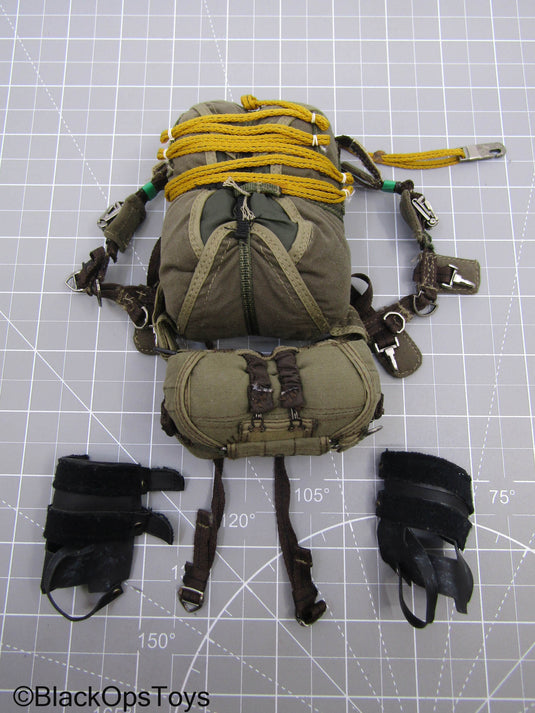 US Army Airborne Ranger Jump Pack w/Reserve Parachute