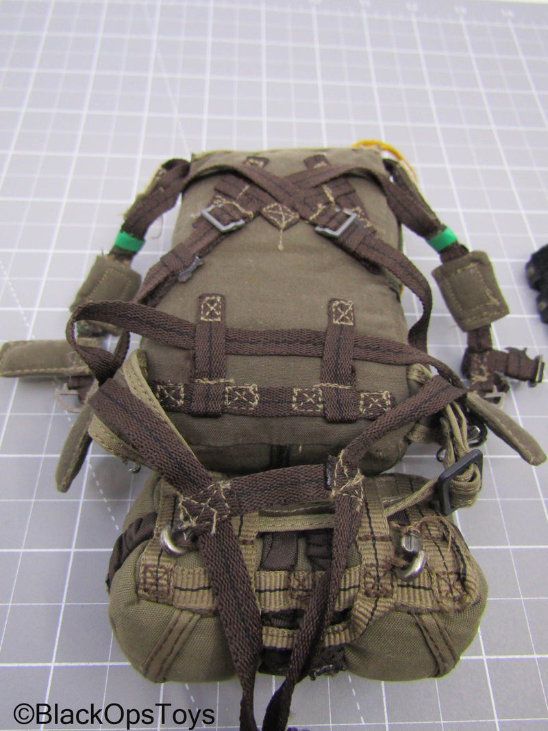 Load image into Gallery viewer, US Army Airborne Ranger Jump Pack w/Reserve Parachute

