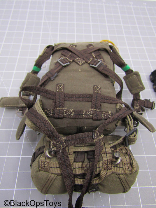 US Army Airborne Ranger Jump Pack w/Reserve Parachute