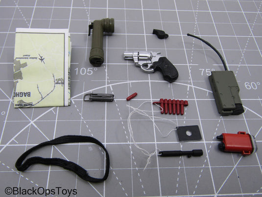 Pilot Gear Set w/38 Revolver