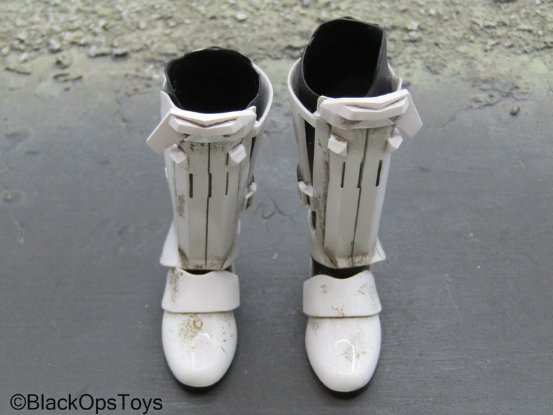 Load image into Gallery viewer, Scratch &amp; Dent (READ DESC) - Custom Weathered White Boots (Peg Type)
