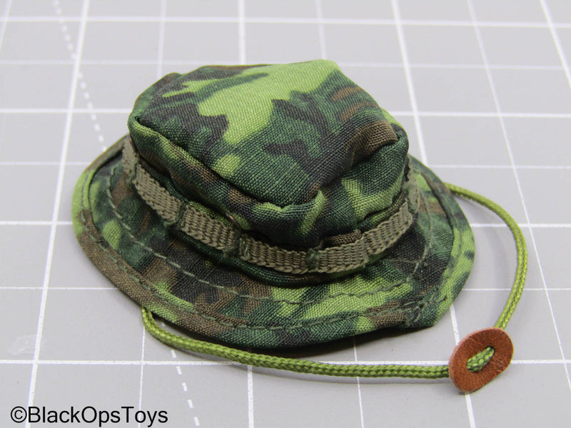 Load image into Gallery viewer, Vietnam Woodland Camo Boonie Hat (Toy Soldier)
