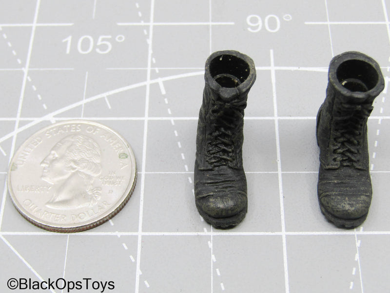 Load image into Gallery viewer, 1/12 Black Combat Boots (Peg Type)
