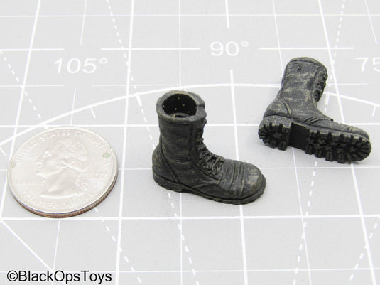 1/12 Black Combat Boots (Peg Type)