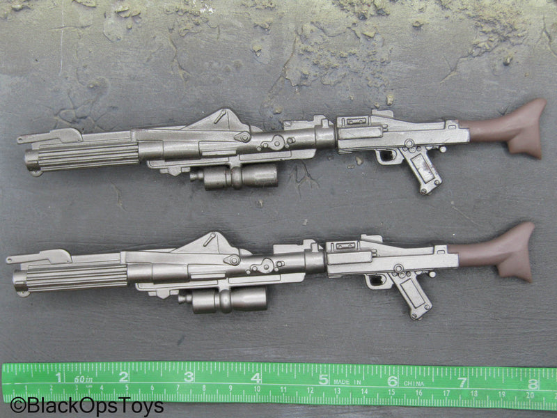 Load image into Gallery viewer, Scratch &amp; Dent (READ DESC) - Clone Blaster Rifle (x2)
