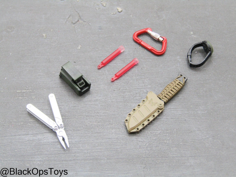 Load image into Gallery viewer, Russian Spetsnaz MVD SOBR - Combat Knife &amp; Multitool Set

