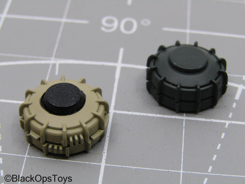 Load image into Gallery viewer, OD Green &amp; Desert Tan Mines (Dragon)
