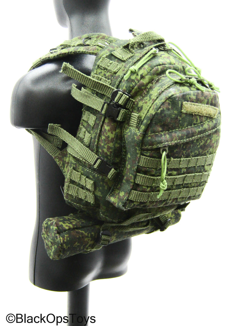 Load image into Gallery viewer, Russian Senior Rifleman - Flecktarn Camo Backpack
