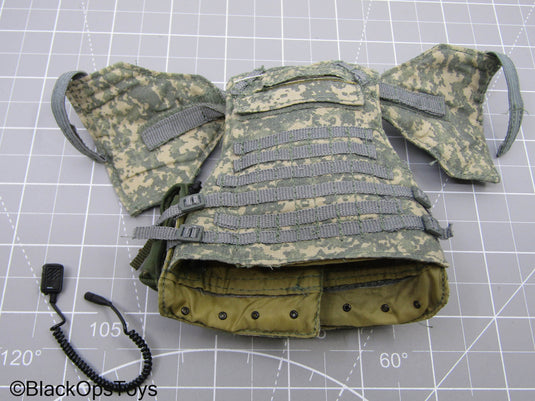 ACU Camo Plate Carrier & Gear Set
