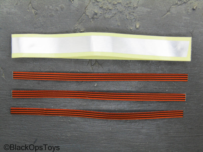 Load image into Gallery viewer, Russian Senior Rifleman - Reflective Strip &amp; Patch Set
