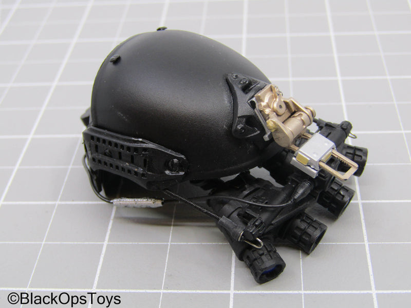 Load image into Gallery viewer, Black FAST Helmet w/Quad NVG
