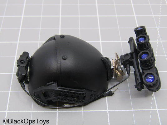 Black FAST Helmet w/Quad NVG