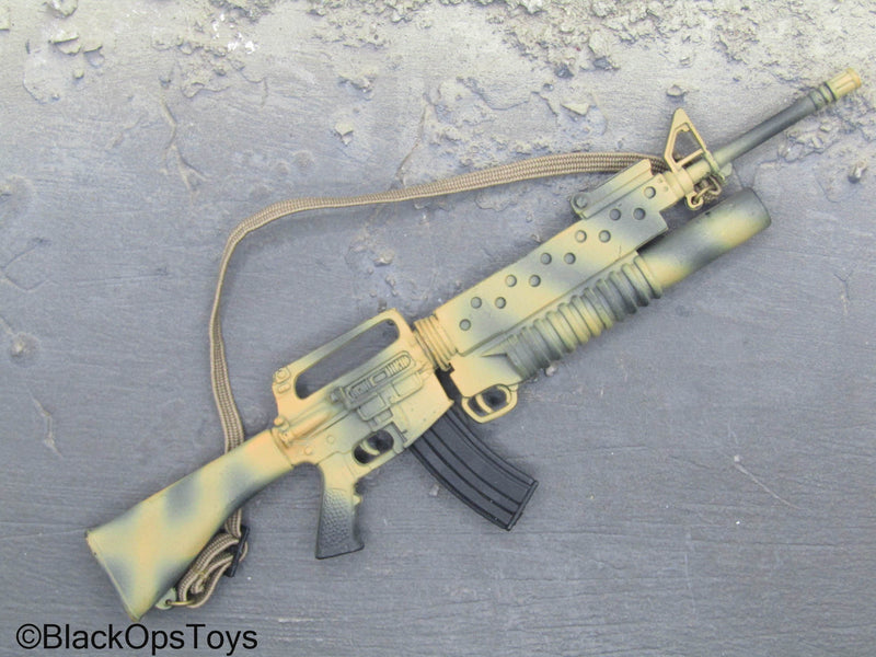 Load image into Gallery viewer, Green Camo M16 Rifle w/M203 Grenade Launcher
