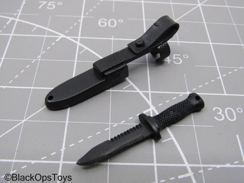 Load image into Gallery viewer, Black Combat Knife w/Sheath
