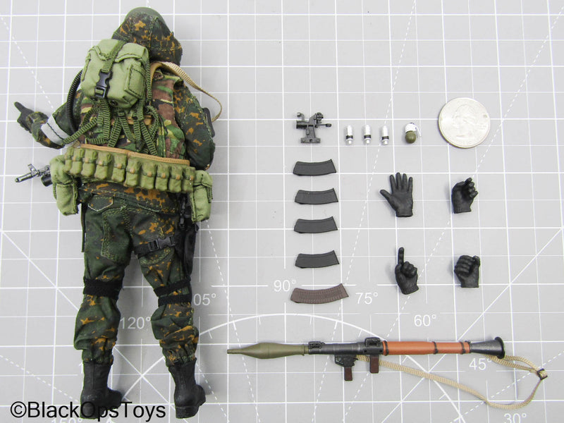 Load image into Gallery viewer, 1/12 Russian Male Dressed Body w/Gear (Crazy Figure)
